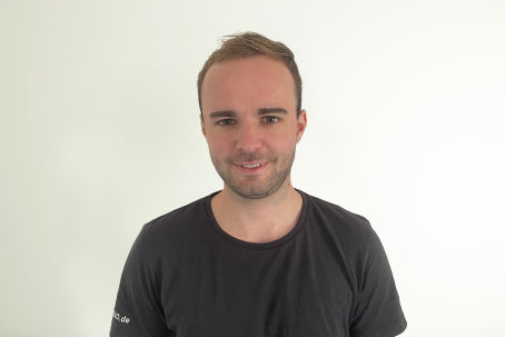 Simon Hippenstiel